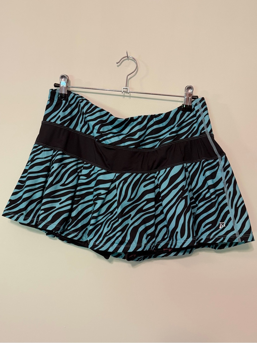 Skirt Sports Lioness Skirt with shorts and pockets - large